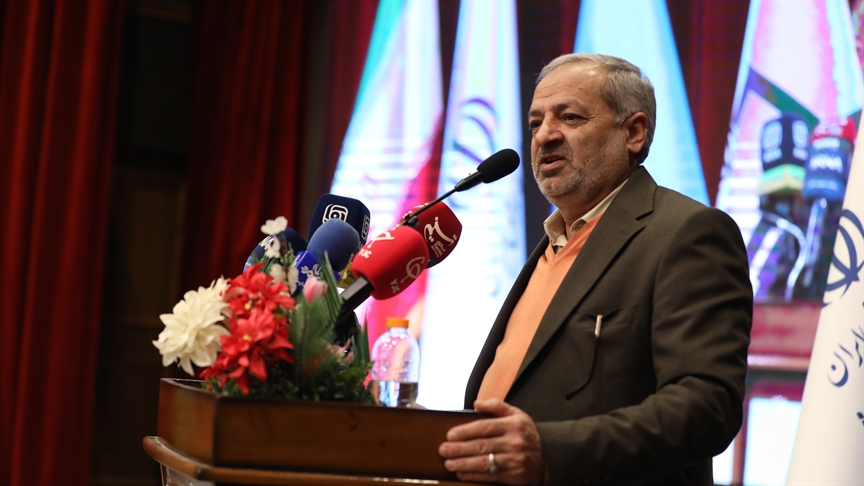 آيين تجليل از پژوهشگران، فناوران و دستاوردهاي پژوهشي برگزيده كشوري در وزارت آموزش و پرورش برگزار شد.